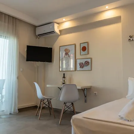 Yiasemi Apartment