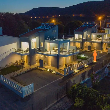 Yiasemi Apartment Nea Iraklitsa